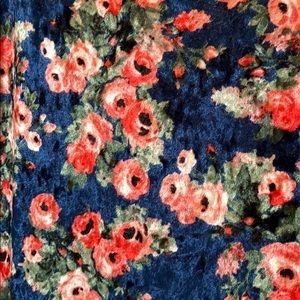 Lularoe elegant Shirley